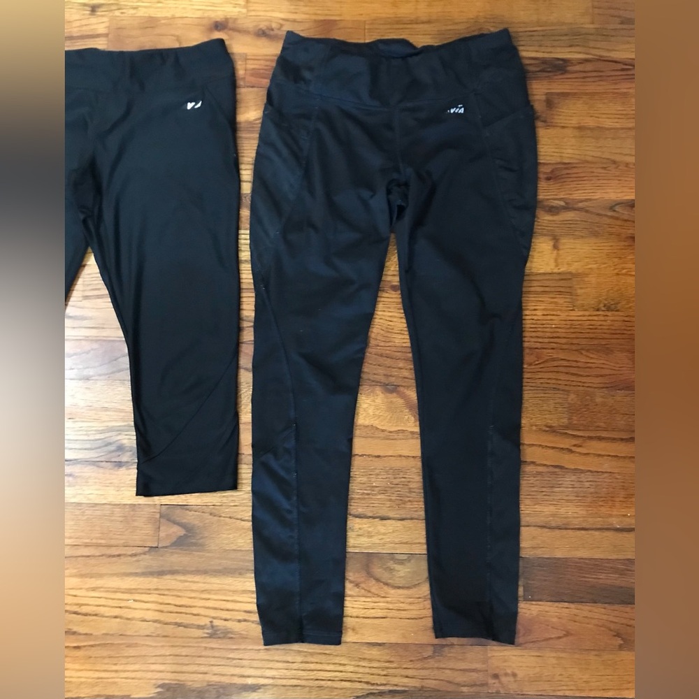 Ladies Black Avia Stretch Leggings Pants
1 Ankle Length & 1 Capri
Stretch Waist - Picture 3 of 8